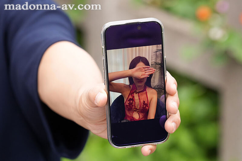 「風俗経験なし」と言っていた婚約者が凄テク過ぎて疑心暗鬼にヌカれまくる僕。 明里つむぎ